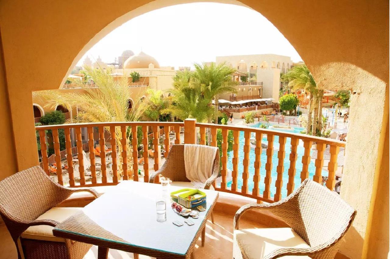 Grand Waterworld Makadi Family Star - Couples And Families Only Hotel Hurghada Exterior photo Balcony of a hotel room