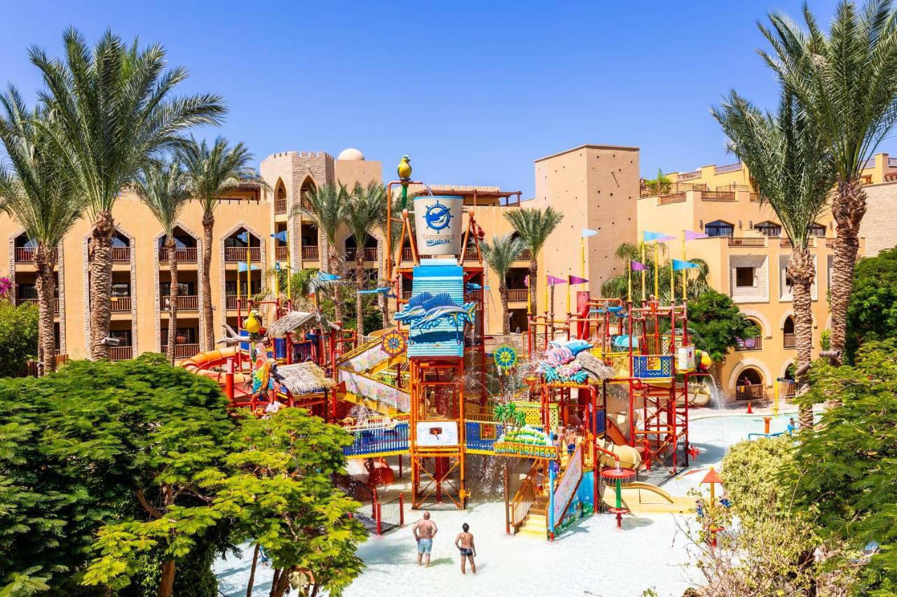 Grand Waterworld Makadi Family Star - Couples And Families Only Hotel Hurghada Exterior photo Aqua Park at the Hilton Sharm El Sheikh Resort